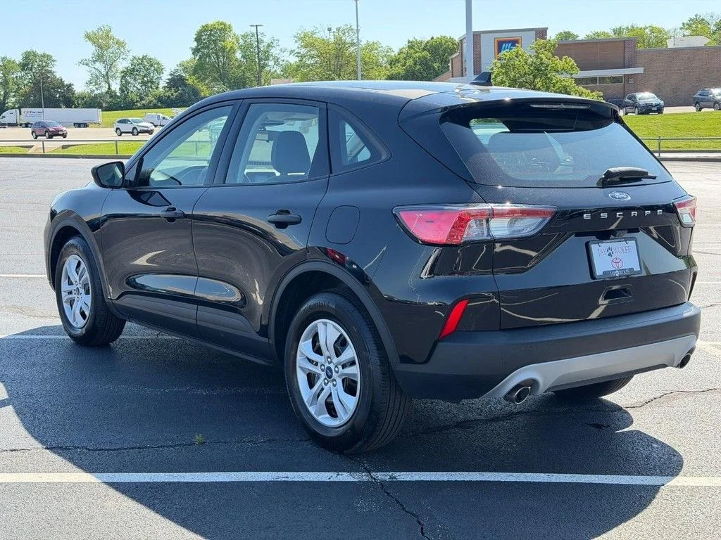 2022 Ford Escape S - Photo 15