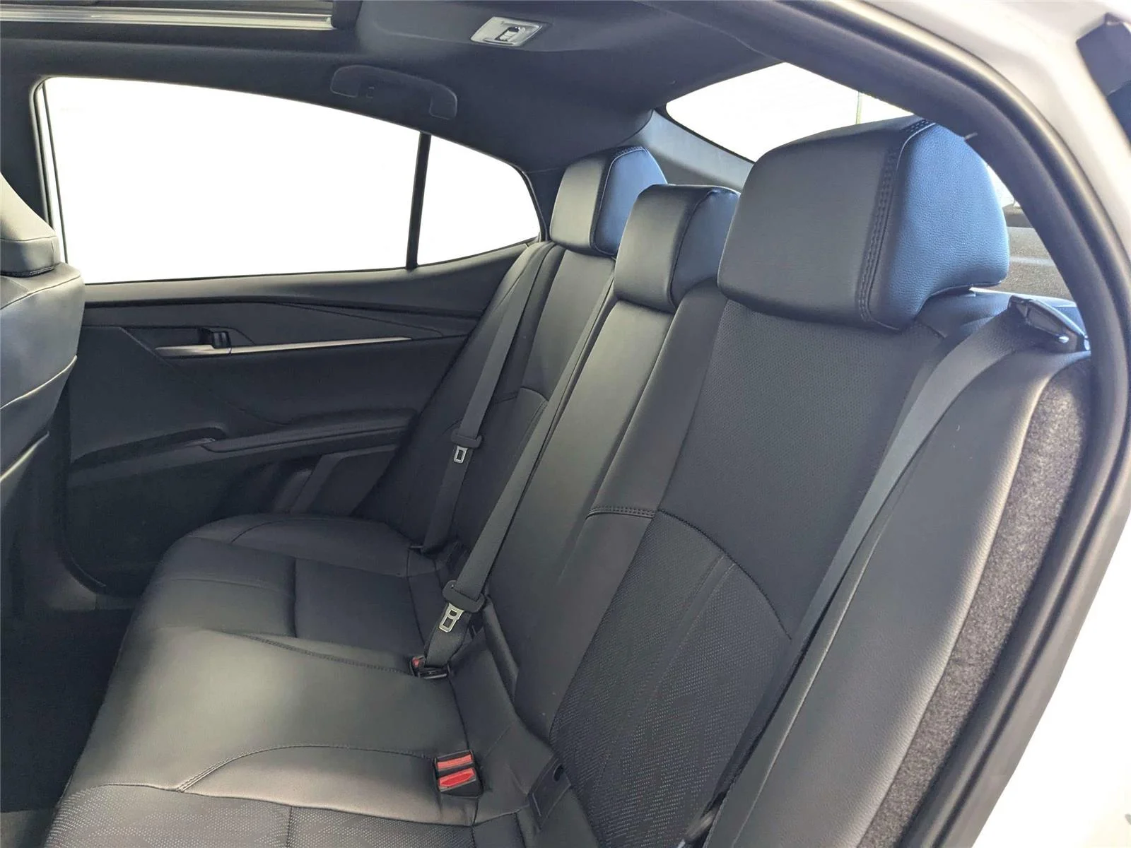 2025 Toyota Camry XSE - Photo 34