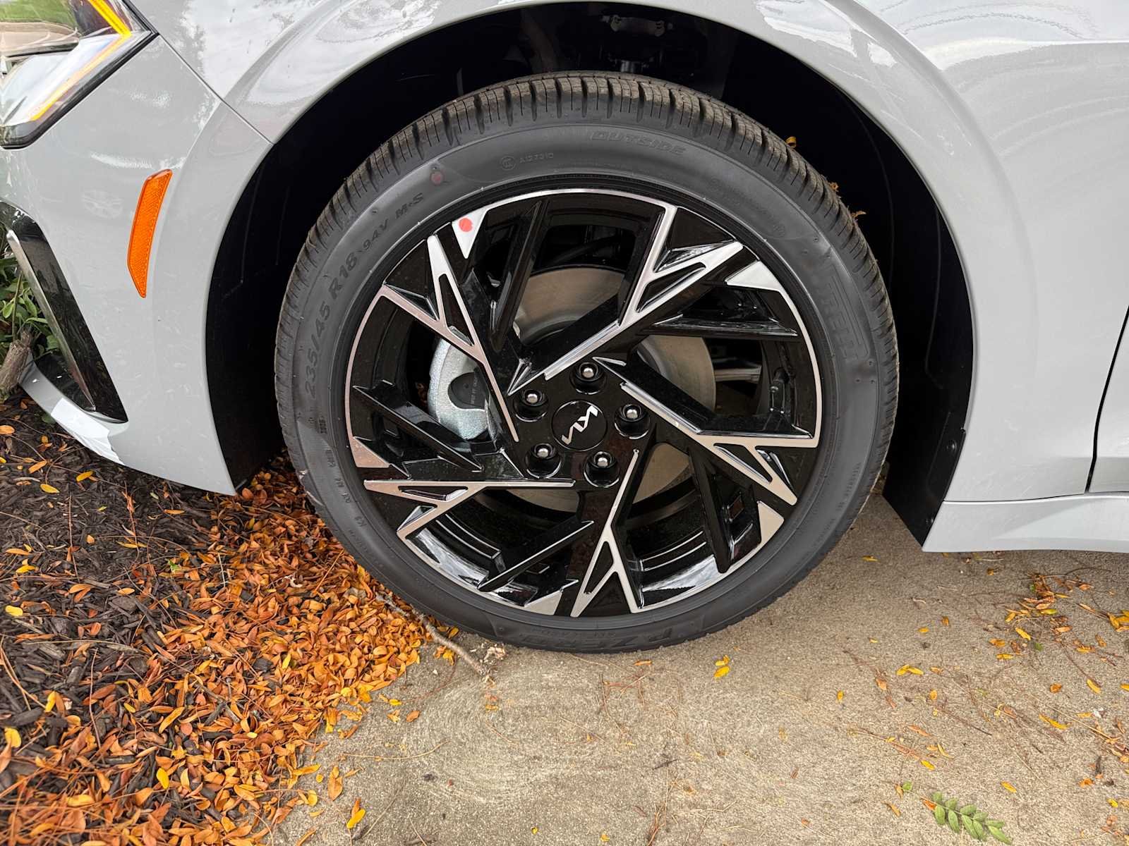 New 2026 Wolf Gray Kia GT-Line AWD image 6