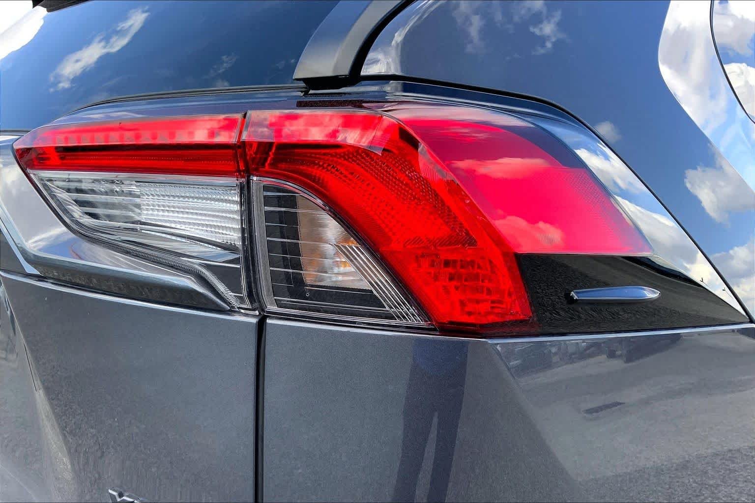 Used 2025 Magnetic Gray Metallic Toyota XLE Premium image 10