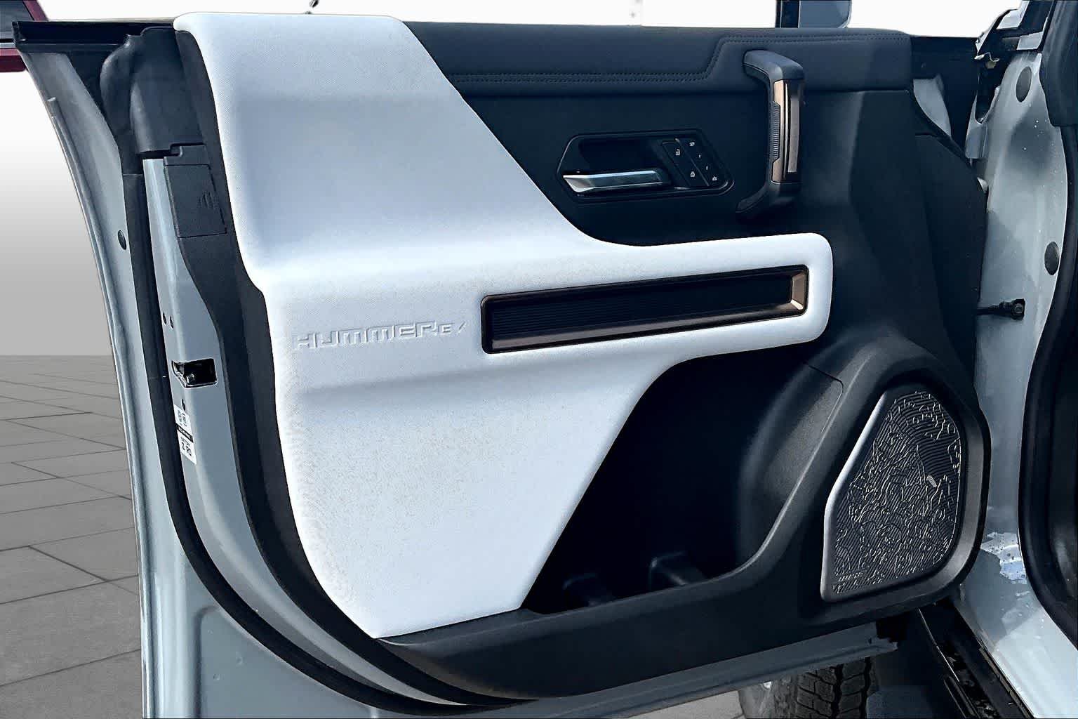 2025 GMC HUMMER EV 3X - Photo 10