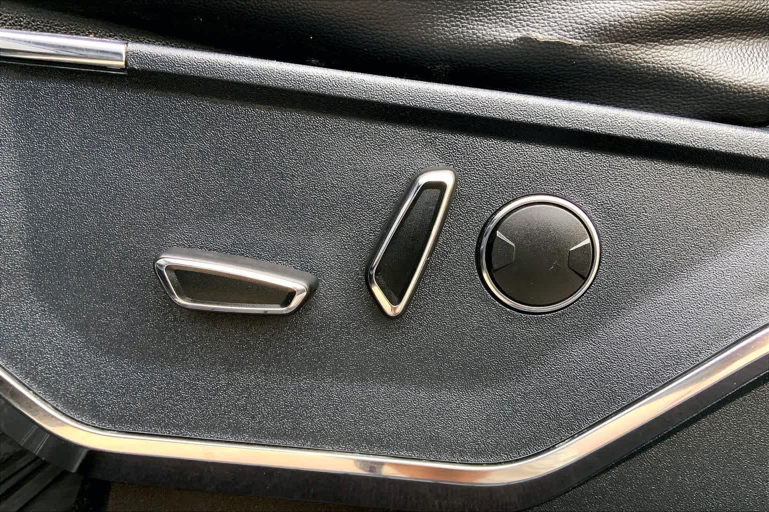Used 2021 Lead Foot Ford LARIAT image 35