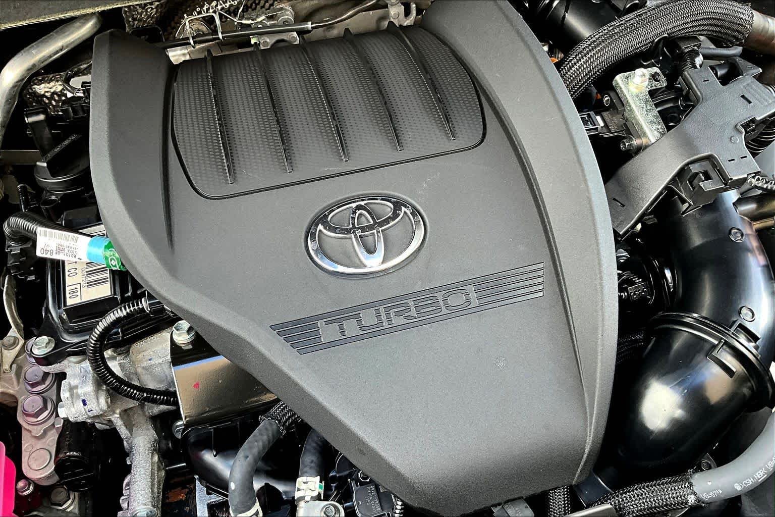 2025 Toyota Highlander XLE - Photo 31