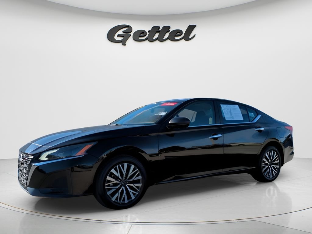 2024 Nissan Altima SV