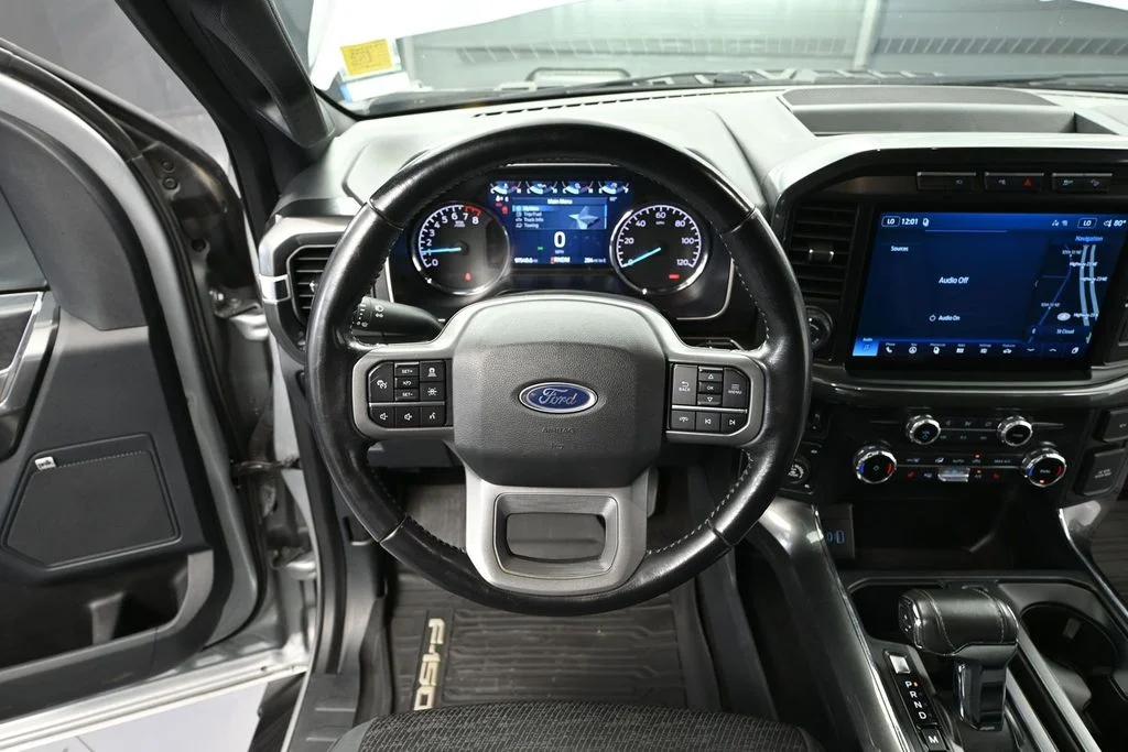 Used 2022 Silver Ford XLT image 21