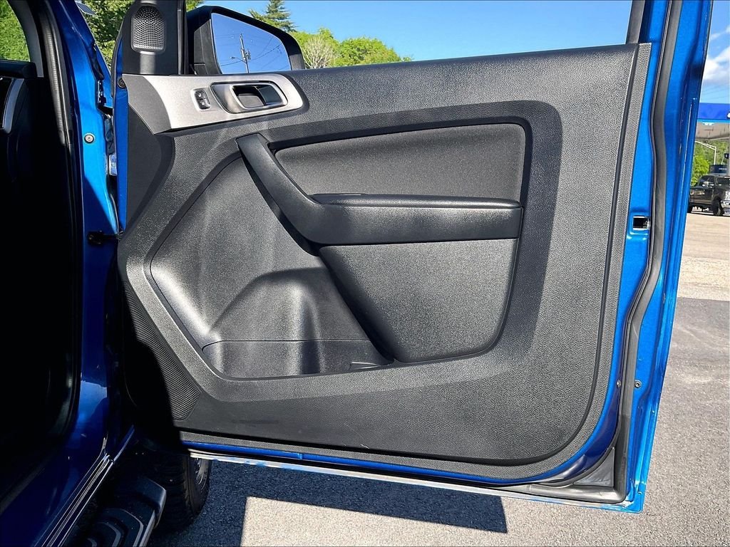 Used 2019 Blue Ford XLT image 26