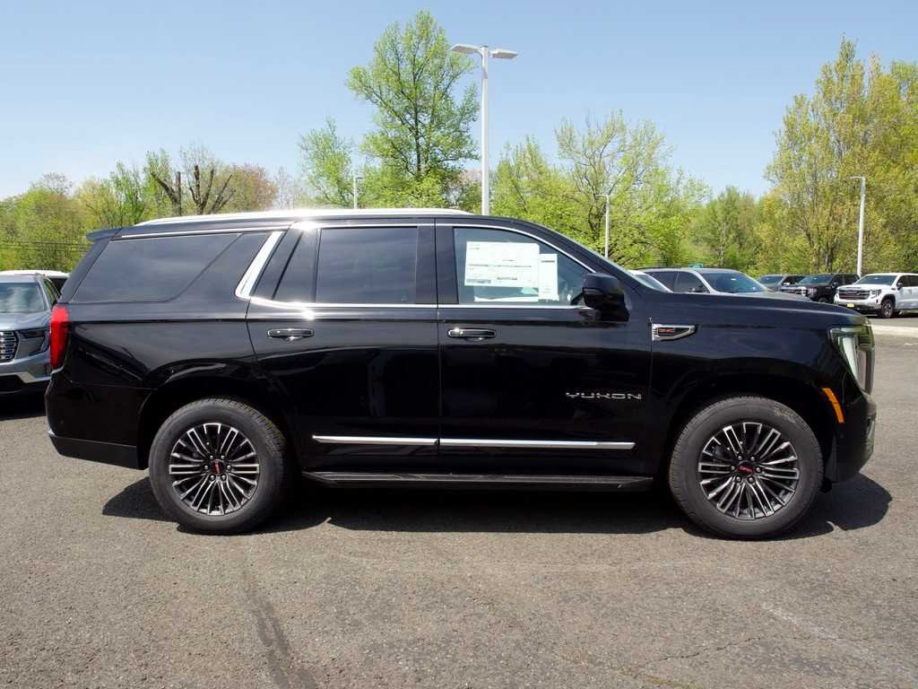 New 2026 Onyx Black GMC Elevation image 5