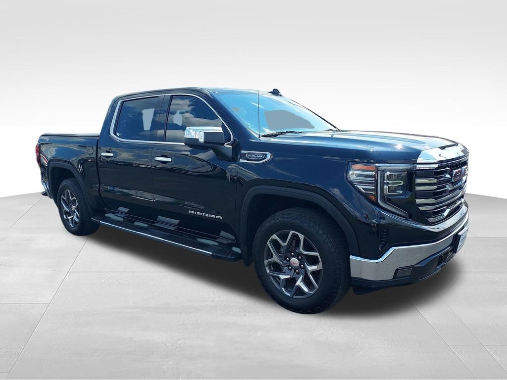 Used 2022 Black GMC SLT image 7