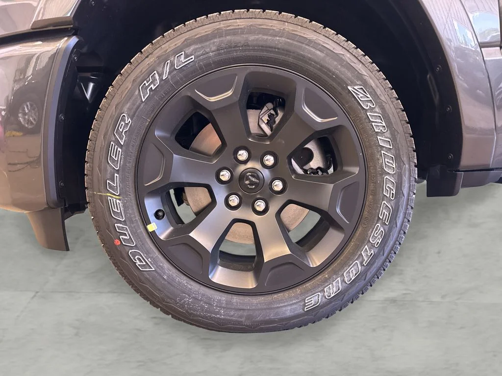 New 2026 Granite Crystal Metallic Clear-Coat Exterior Paint RAM Big Horn/Lone Star image 23