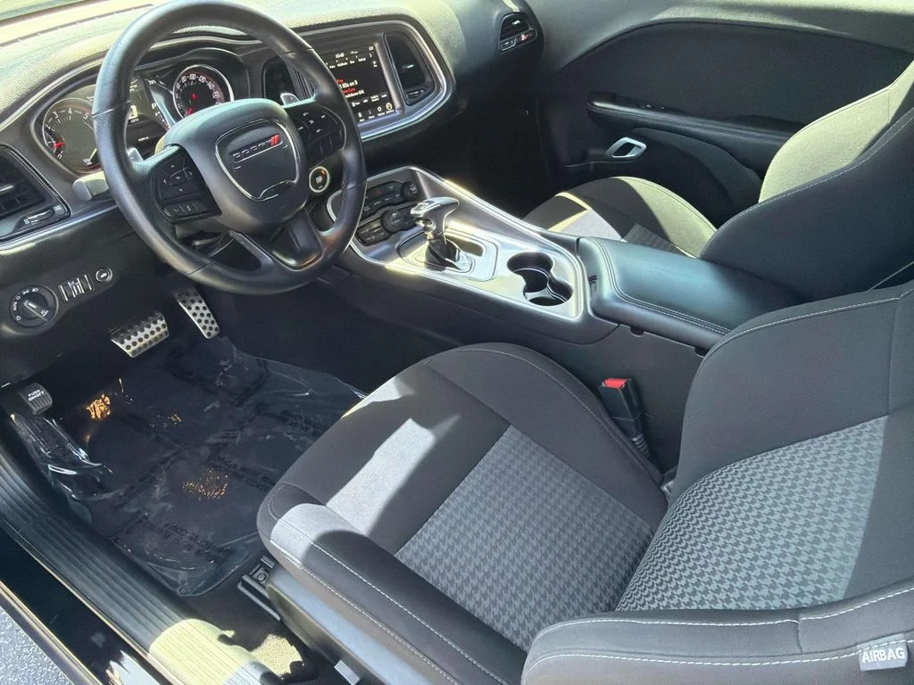Used 2021 Pitch Black Clearcoat Dodge R/T Scat Pack image 12