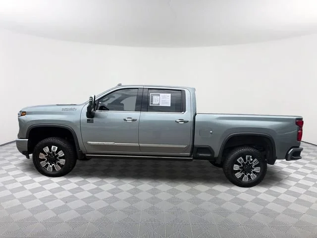 Used 2024 Sterling Gray Metallic Chevrolet High Country image 8