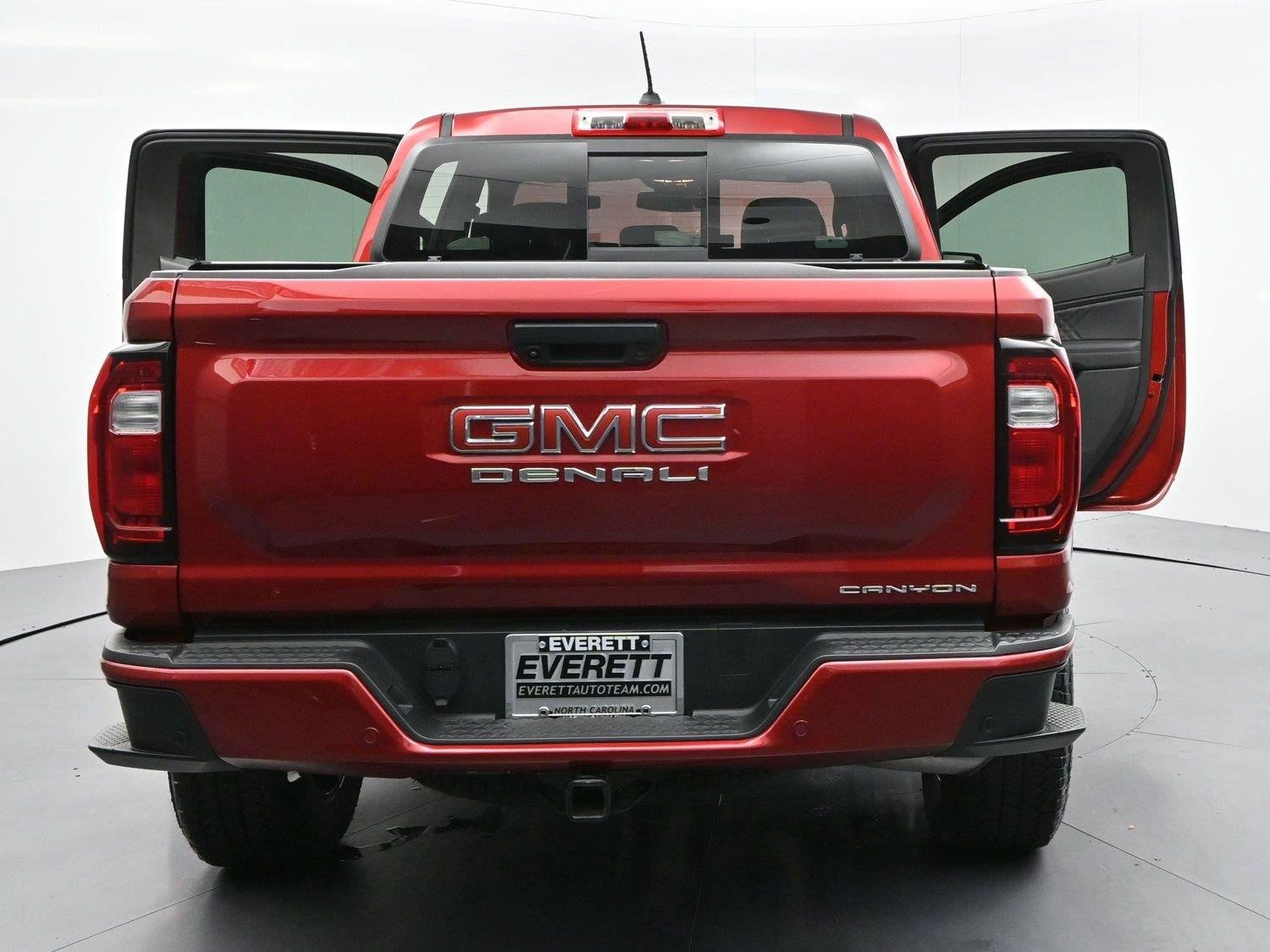 Used 2025 Volcanic Red Tintcoat GMC Denali image 40