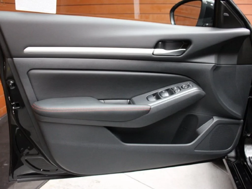 New 2026 Super Black Nissan SR image 17