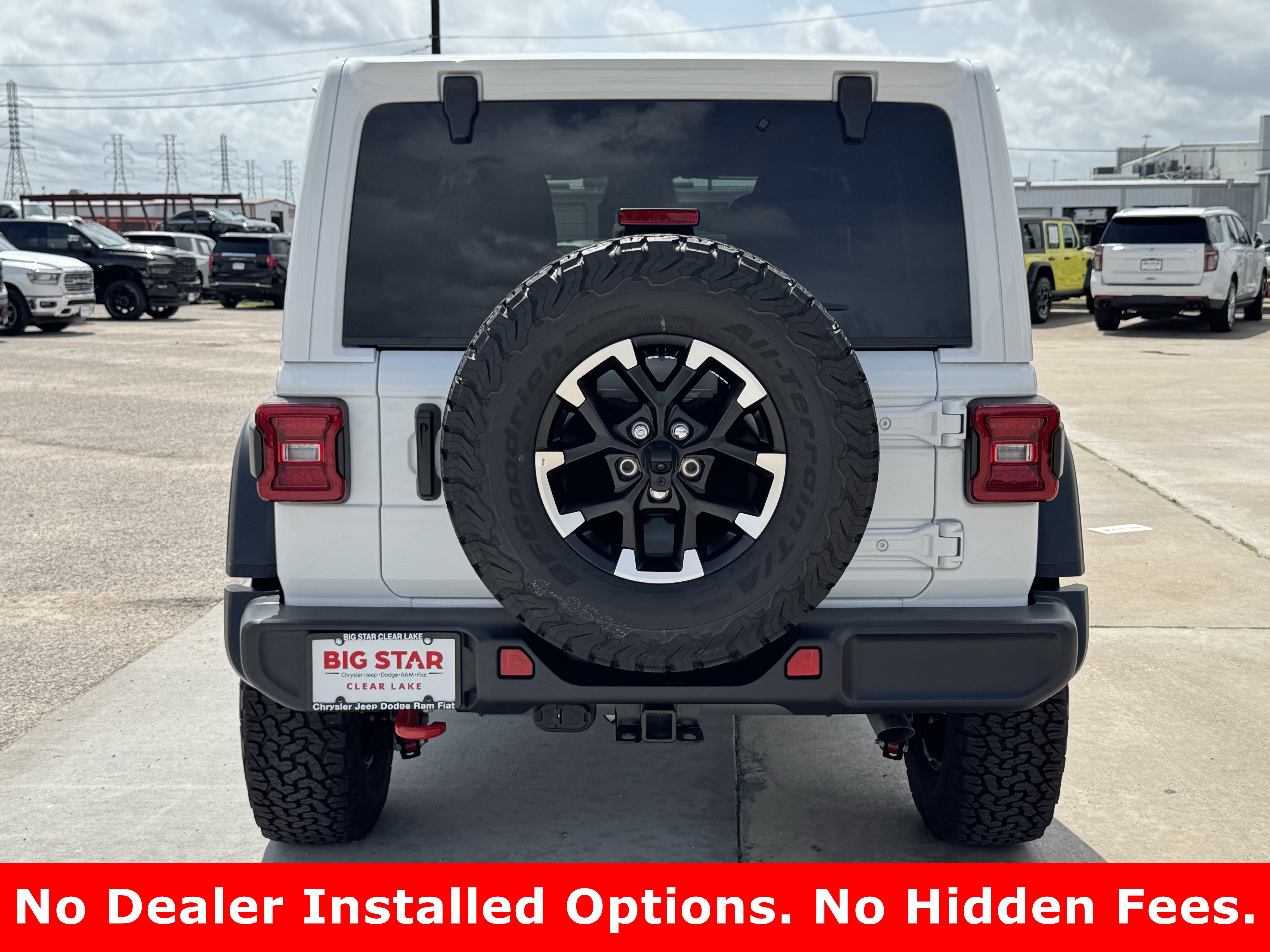 New 2026 Bright White Clear-Coat Exterior Paint Jeep Rubicon image 8
