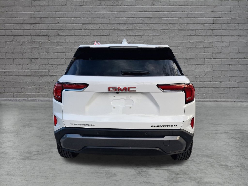 Used 2025 White GMC Elevation image 9