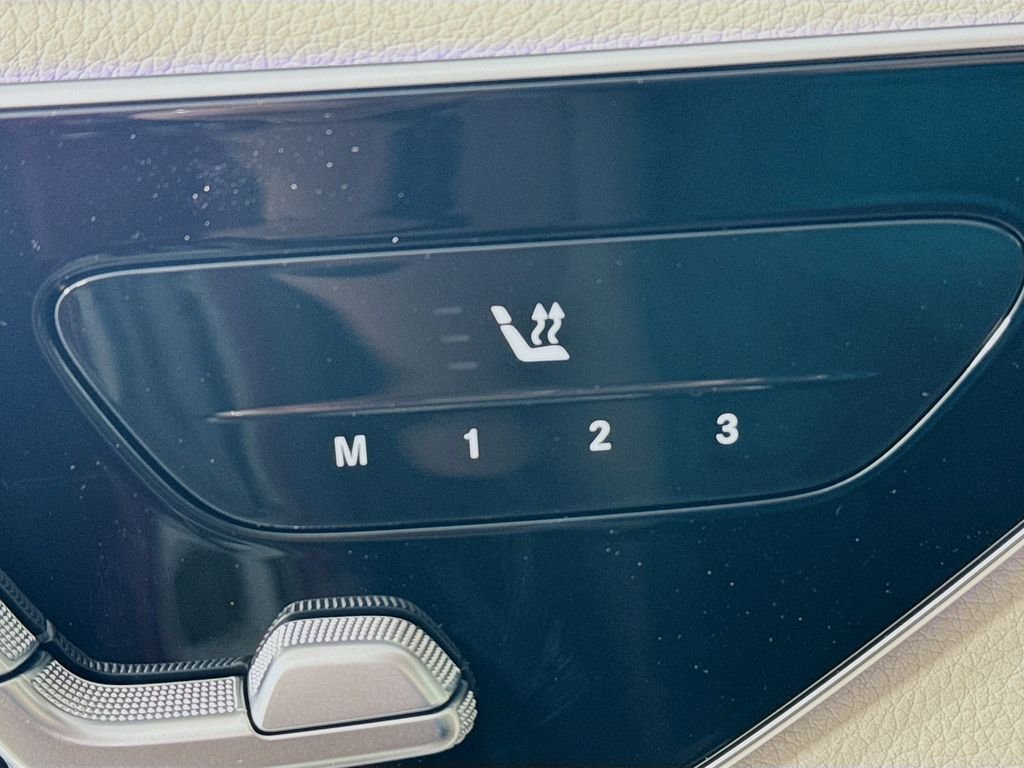 Used 2025 Red Mercedes-Benz GLC 300 image 22