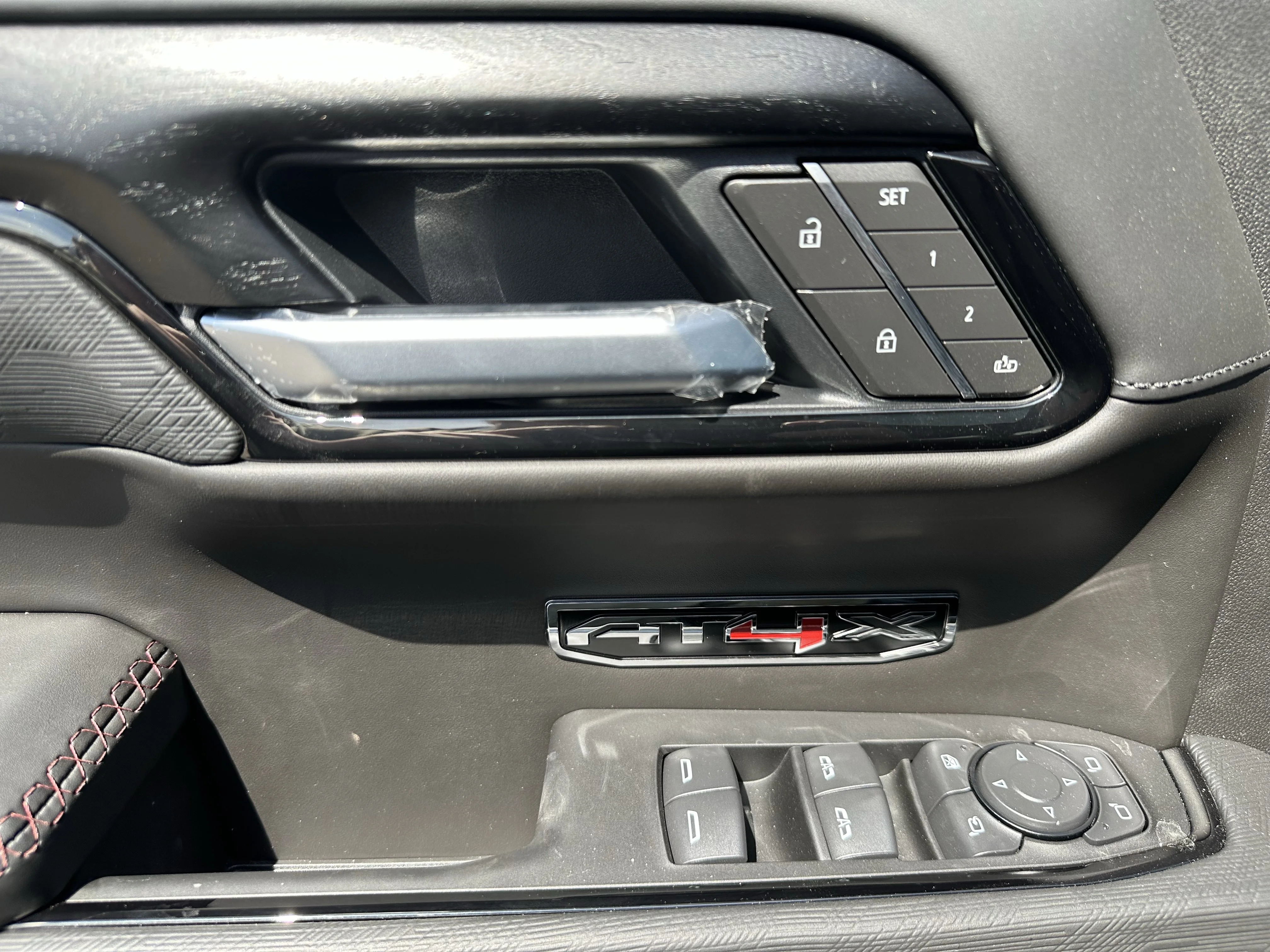 New 2026 Summit White GMC AT4X image 10