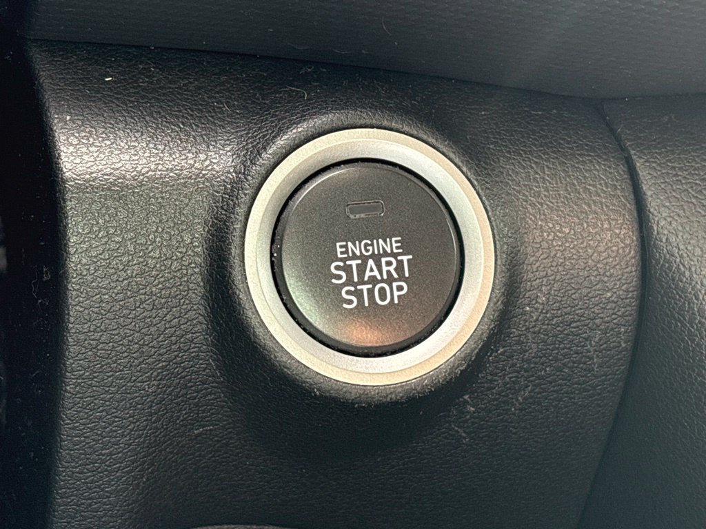 Used 2020 Gray Hyundai SEL Plus image 27