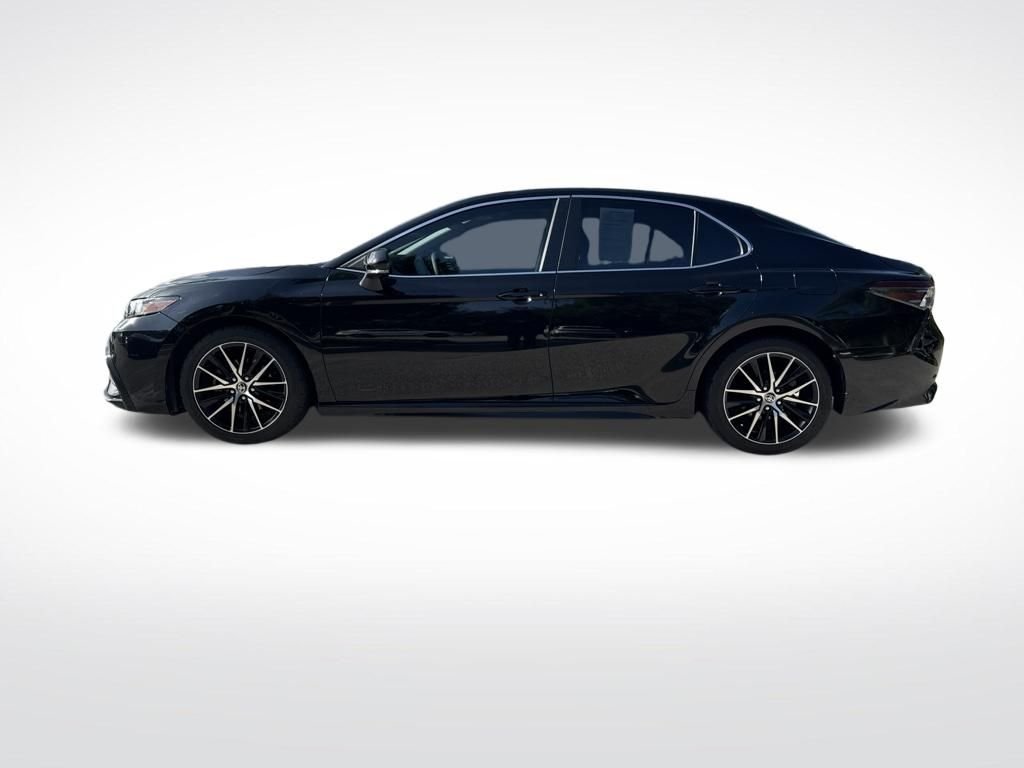 Used 2022 Black Toyota SE image 8