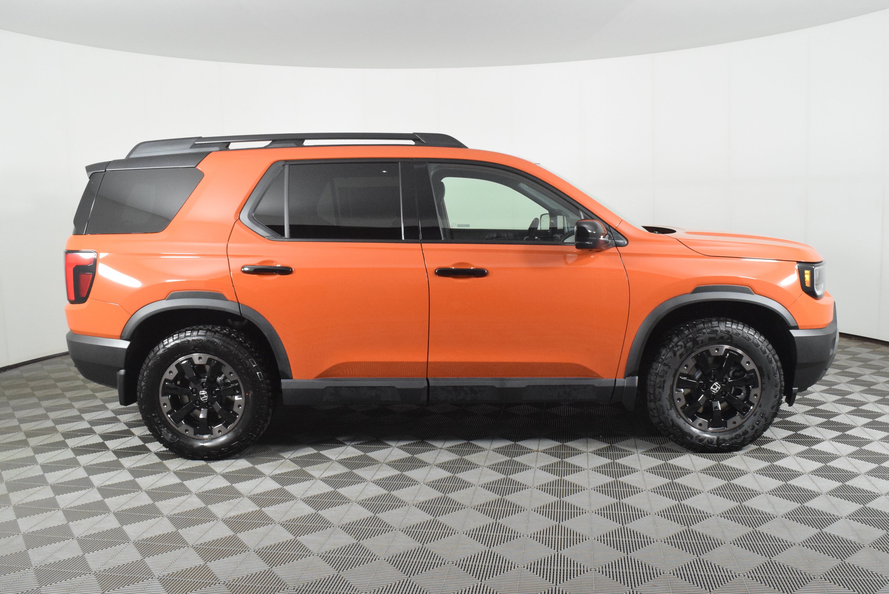 New 2026 Sunset Orange Honda TrailSport Elite image 5