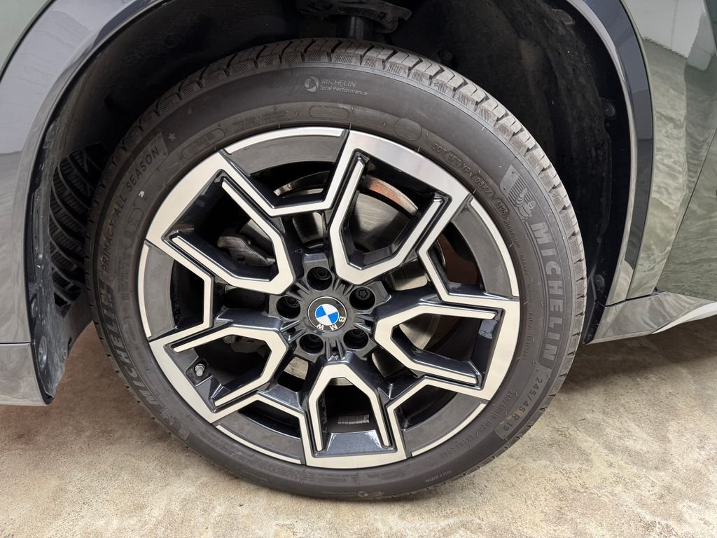 2025 BMW X1 28i - Photo 28