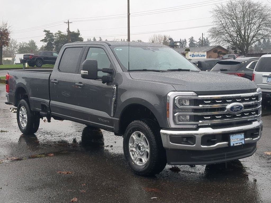 New 2026 Carbonized Gray Metallic Ford F-250® XLT image 40