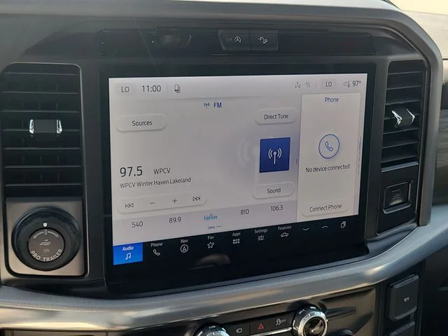 New 2026 White Metallic Ford Lariat image 23