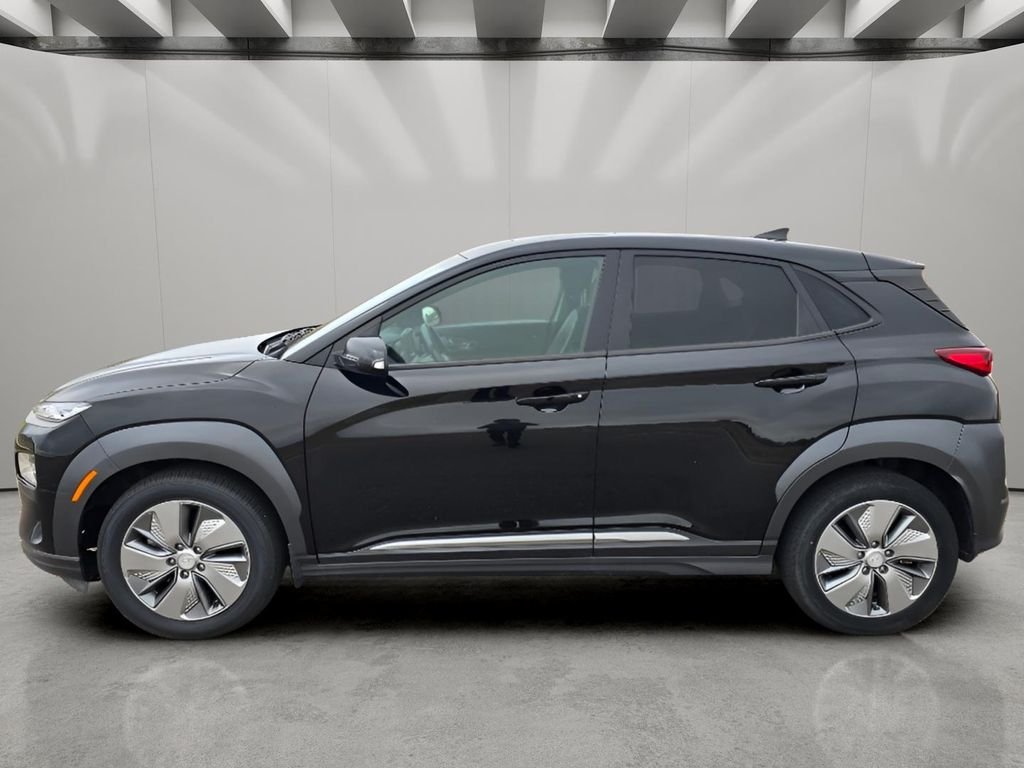 Used 2021 Hyundai Kona EV Limited with VIN KM8K33AG3MU102061 for sale in Yuma, CO