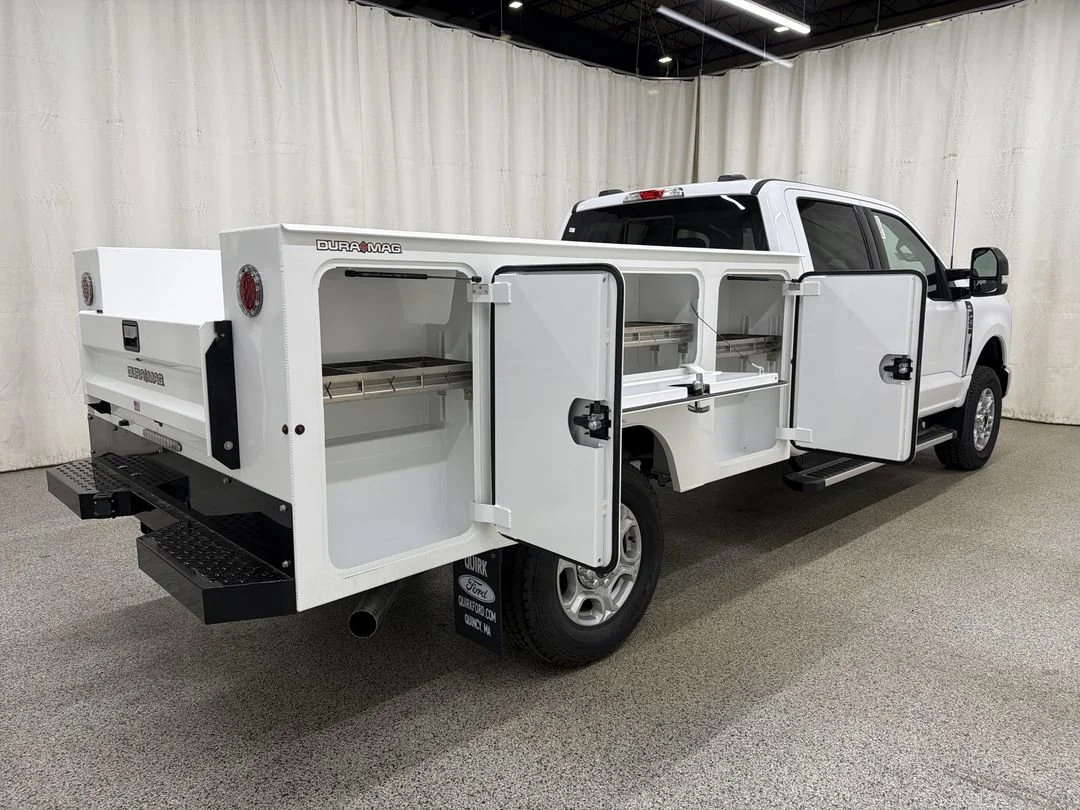 New 2026 Oxford White Ford F-250® XLT image 23