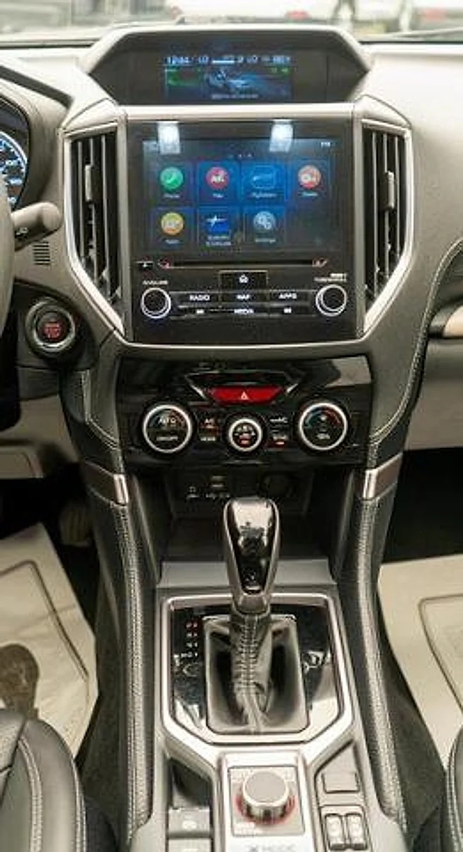 Used 2023 Ice Silver Metallic Subaru Limited image 15