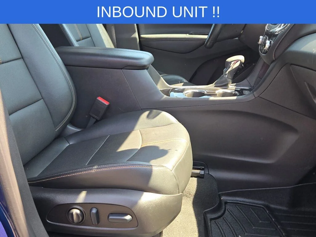 Used 2023 Blue Chevrolet Premier image 6