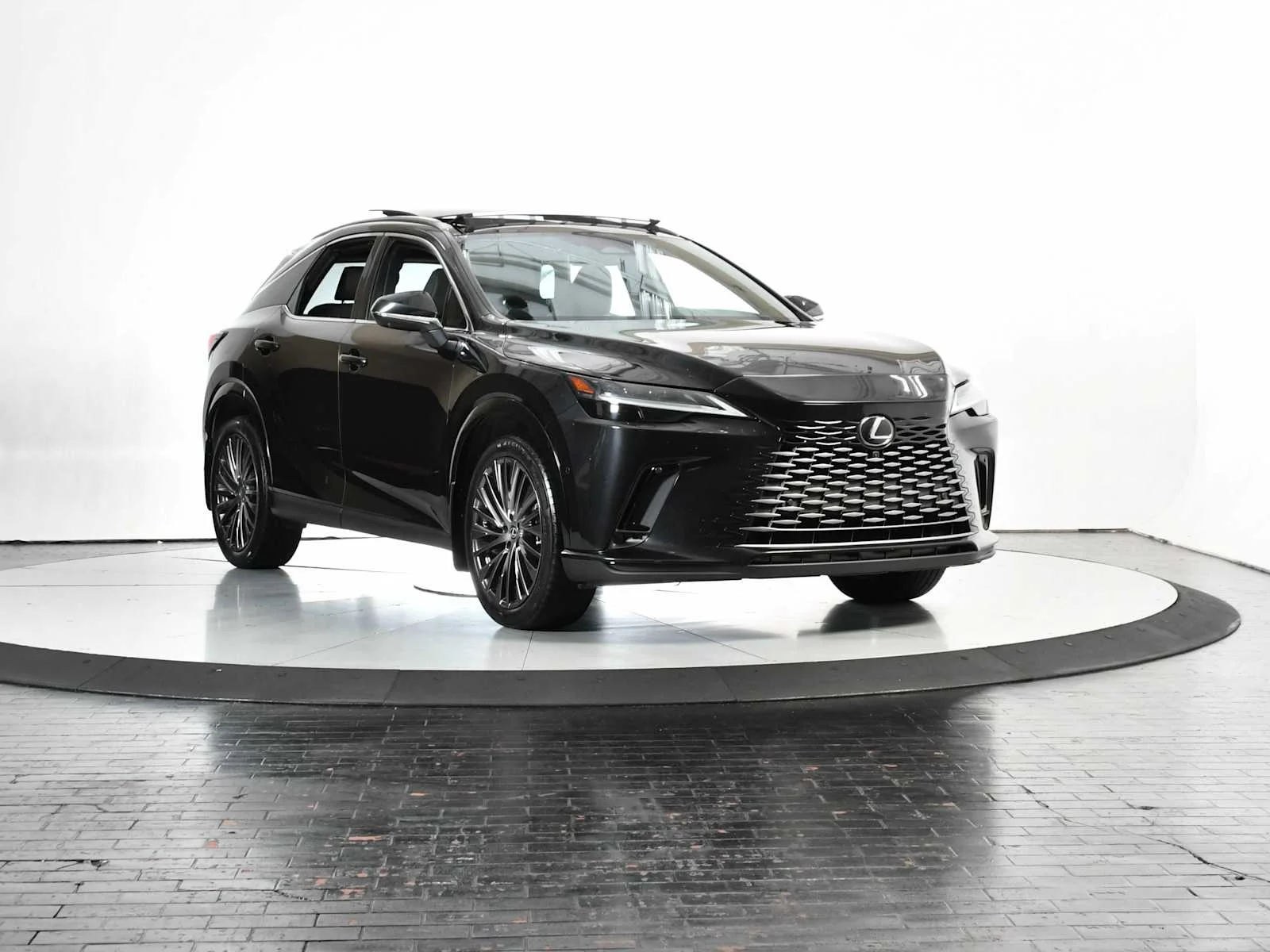 Certified Used 2024 CAVIAR Lexus Luxury image 9