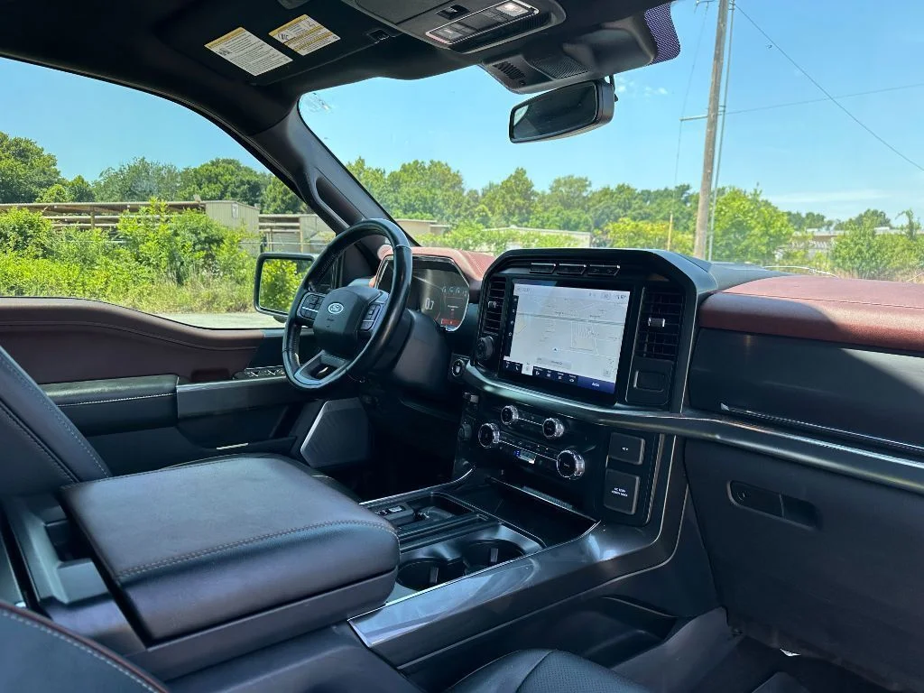 Used 2022 Black Ford Lariat image 3