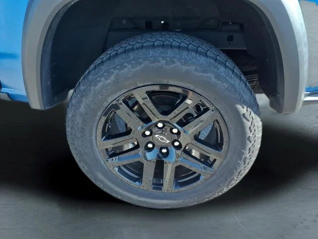 Used 2024 Blue Chevrolet Trail Boss image 13