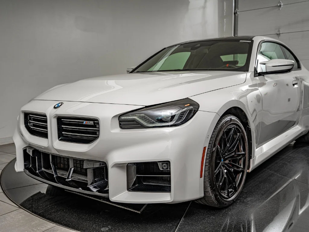 Used 2025 Alpine White BMW  image 14