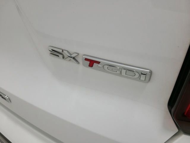 Used 2021 Glacial White Pearl Kia SX Prestige image 13