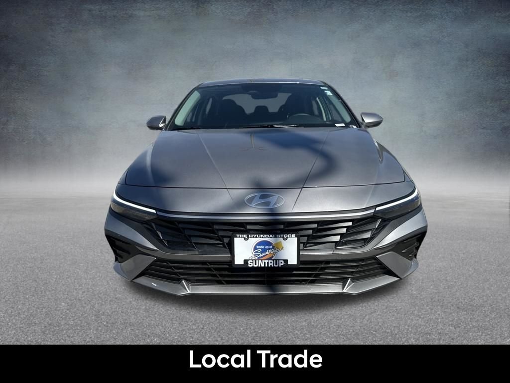 Certified Used 2026 Fluid Metal Hyundai SE image 10