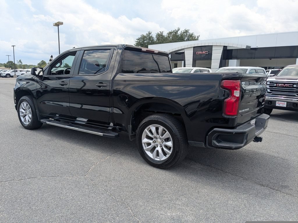 Used 2020 BLACK Chevrolet Custom image 6