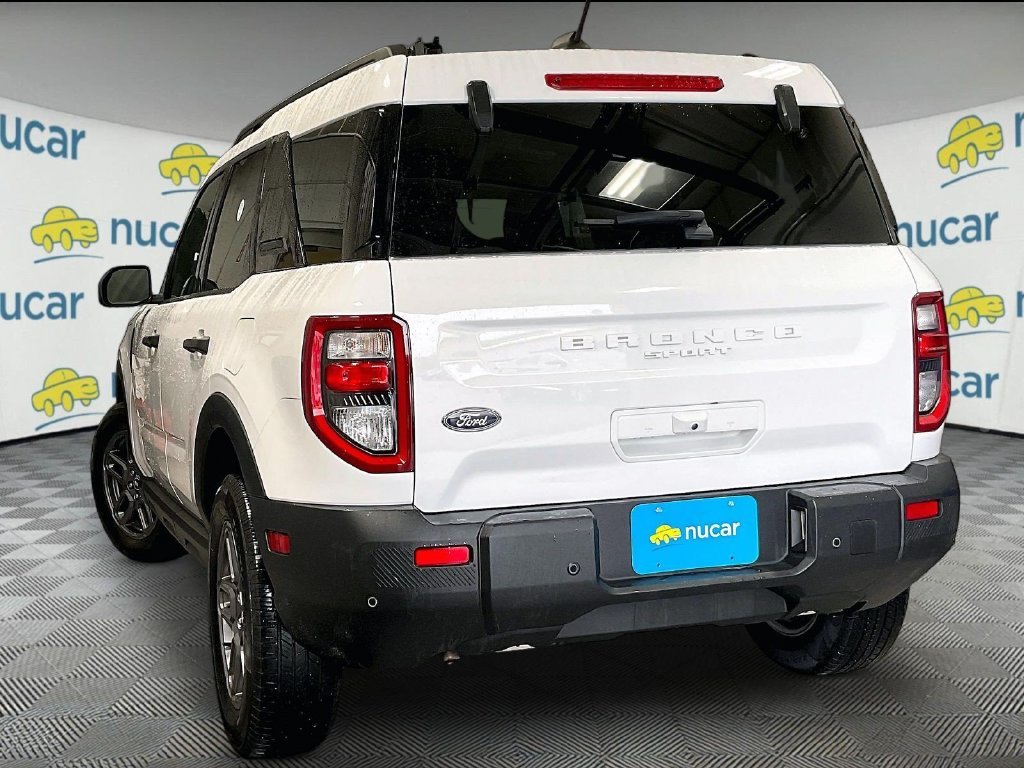 Used 2025 White Ford Big Bend image 4