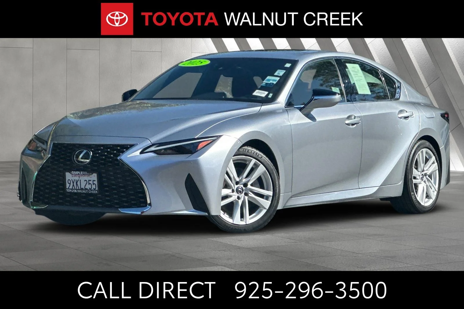 2025 Lexus IS 300