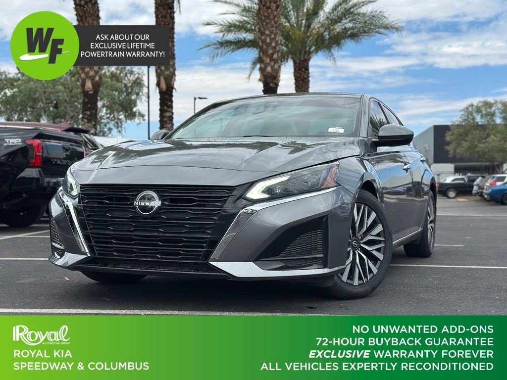 Used 2023 Gray Nissan 2.5 SV image 1
