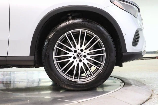 2025 Mercedes-Benz GLC Base - Photo 15