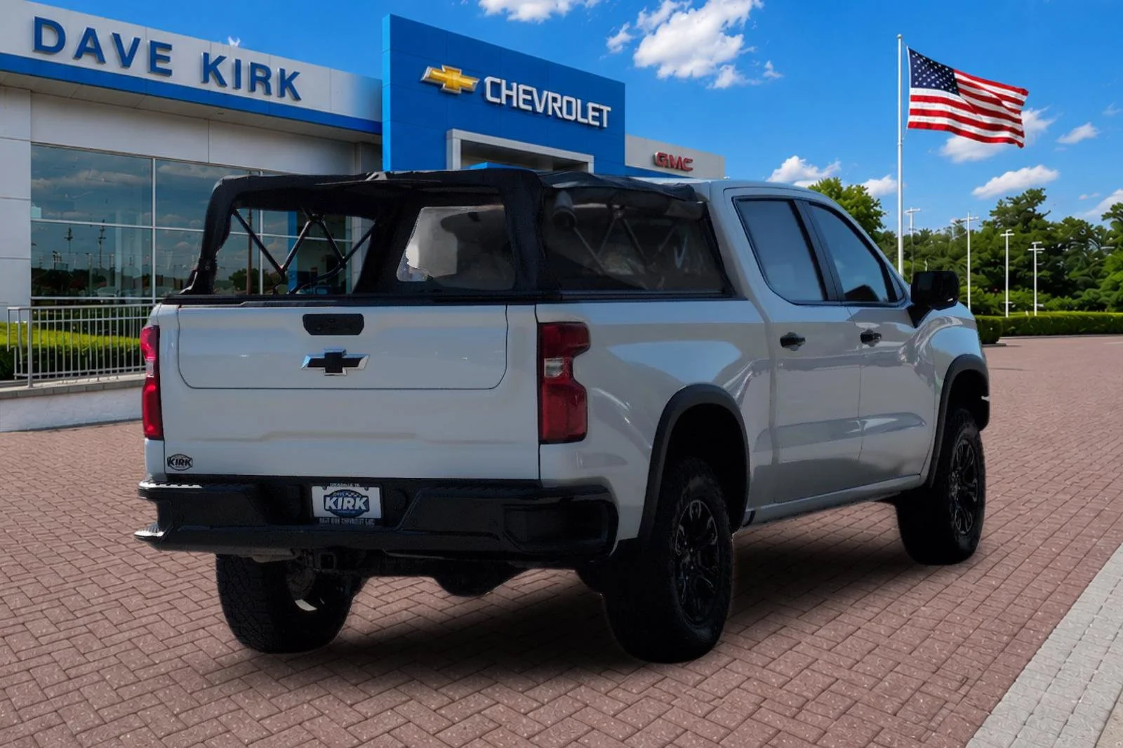 Used 2023 SUMMIT WHITE Chevrolet ZR2 image 3