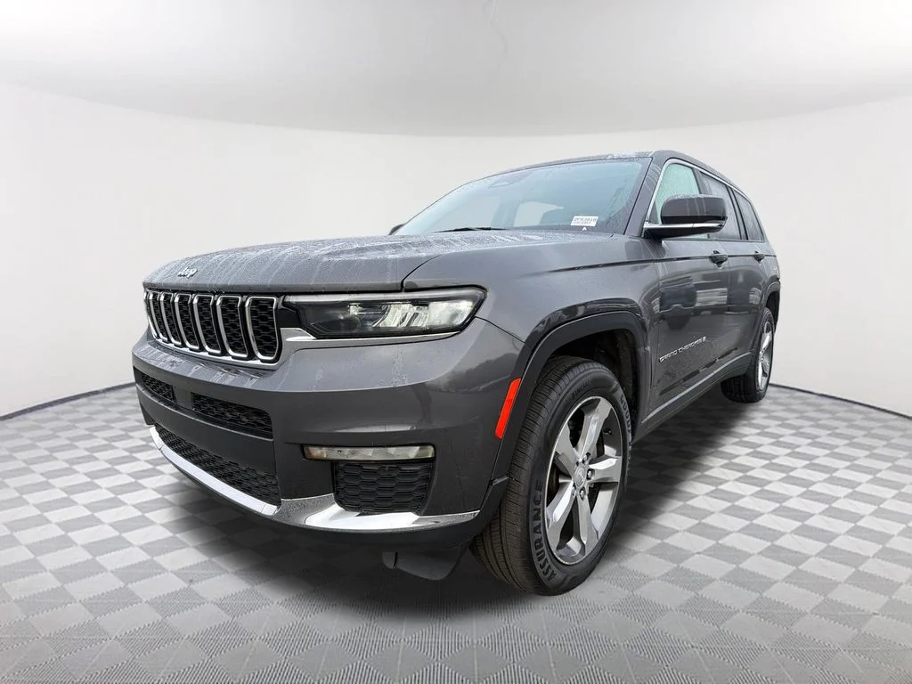 Used 2022 Gray Jeep Limited image 1