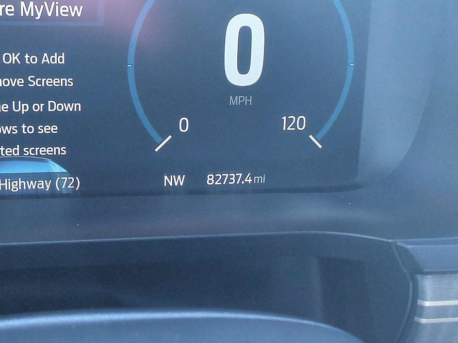 Used 2023 Gray Metallic Ford Platinum image 20