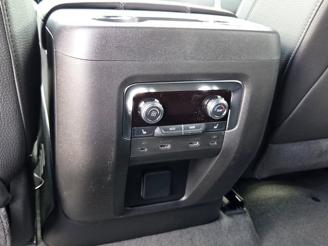 2026 GMC Yukon Denali - Photo 11