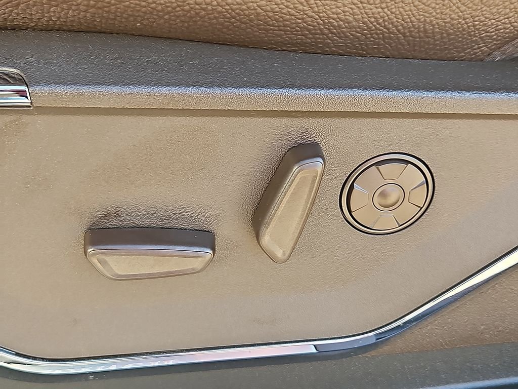 Used 2026 Blue Ford King Ranch image 19
