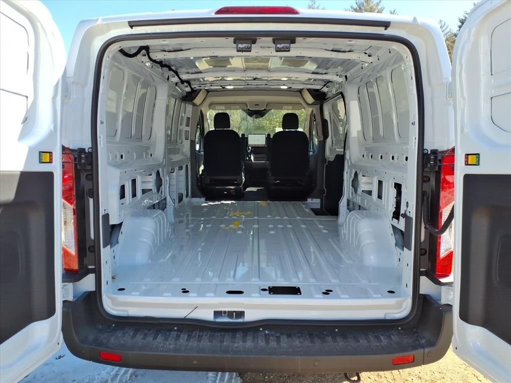 New 2026 Oxford White Ford Cargo Van image 10