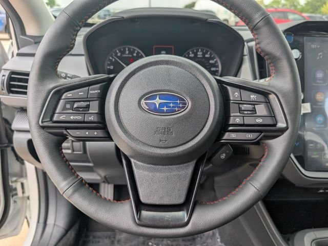 New 2026 CRYSTAL WHITE PEARL Subaru Limited image 9