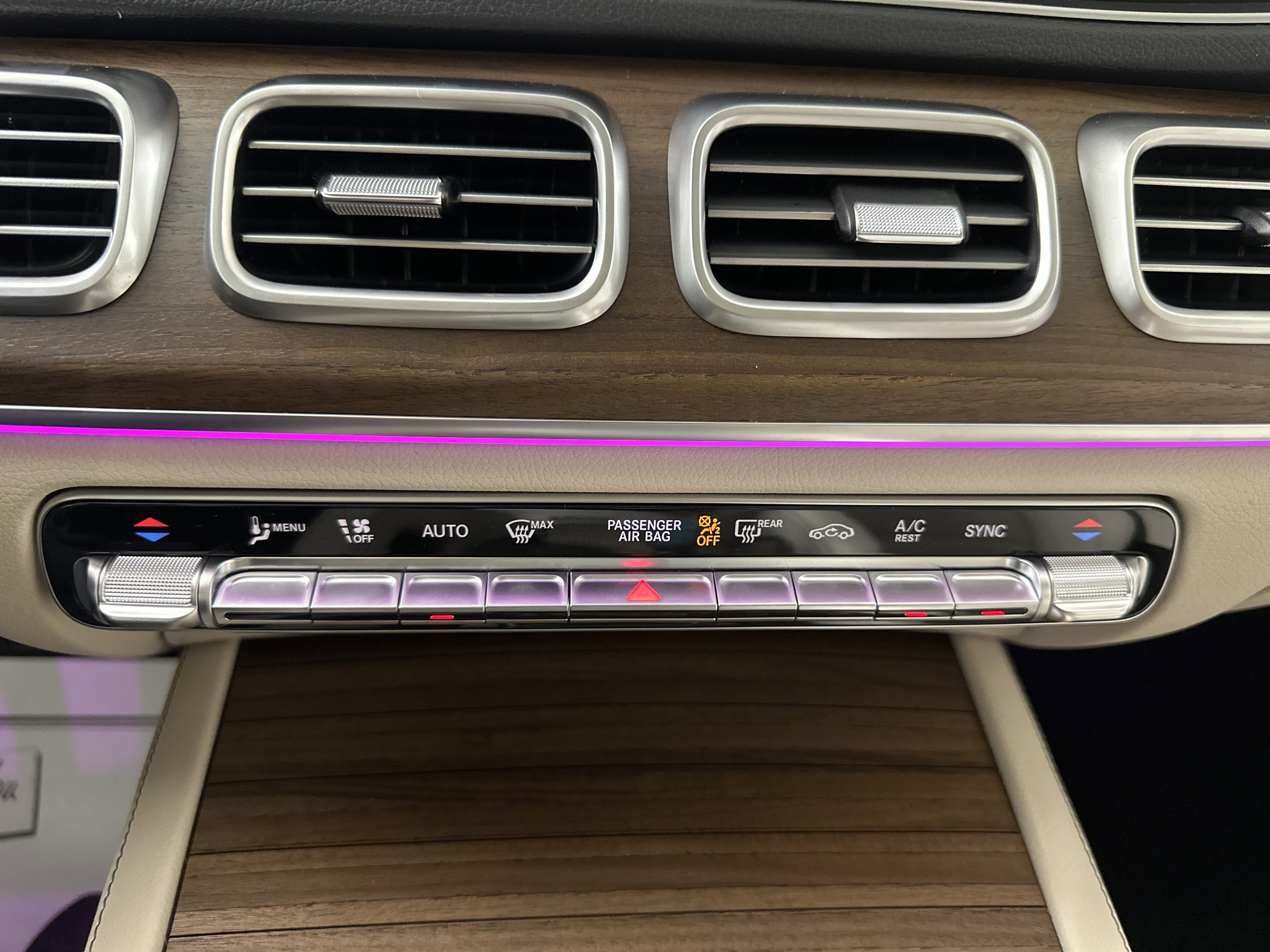 New 2026 MANUFAKTUR Alpine Grey Mercedes-Benz GLE 450 image 45
